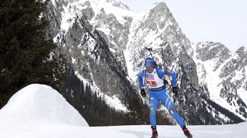 Dressen rovina la festa di Feuz e della Svizzera nella discesa di Saalbach. Miglior azzurro Marsaglia