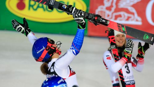 Klæbo batte i russi nella 15 km in classico della Val di Fiemme, Bolshunov resta leader del Tour de Ski