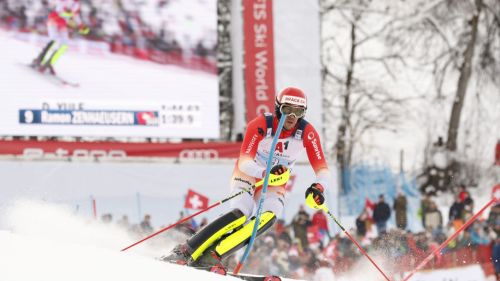 Noel faro a Chamonix, gli svizzeri sono vicini e anche Kristoffersen c'è. Vinatzer miglior azzurro