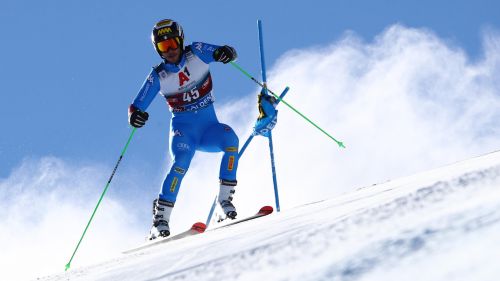 GS di Coppa Europa a Zinal, nella 2^ manche succede di tutto