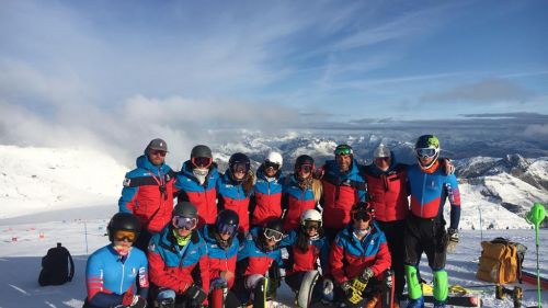 Meteo avverso, cancellato il raduno dei gigantisti a Hintertux. Verso il rientro le ragazze