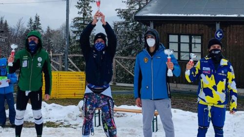 Goggia e Bassino sotto la neve di Livigno, per Manfred Moelgg allenamento individuale a San Vigilio