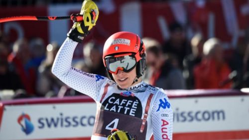 Hirscher intervistato dai bambini della Stiria: 'In gara solo se in grado di vincere, ma i giovani emergono...'