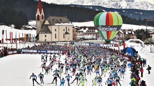 Oberstdorf 2021, Klaebo d'oro in una splendida tripletta norvegese, out in semifinale Pellegrino. A Sundling la gara femminile