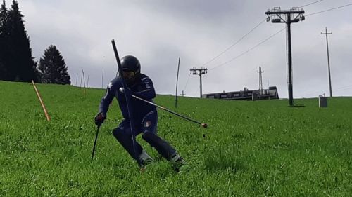 Una settimana a Les Deux Alpes per il gruppo femminile delle polivalenti: torna in pista Elena Curtoni