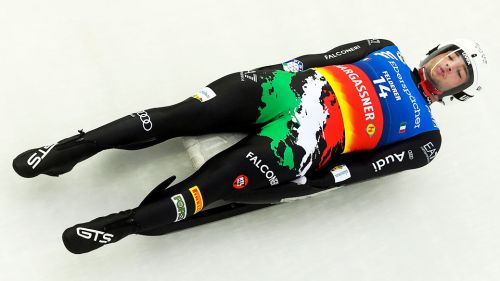 Bereit für den Start des Rodel CdM in Igls, steht Baumgartner im Europacup-Viererbob wieder auf dem Podium