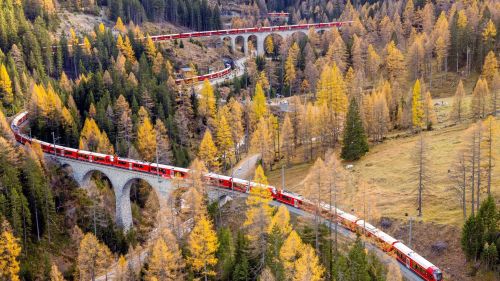 Il trenino rosso del Bernina da 2 km entra nel Guinness dei primati
