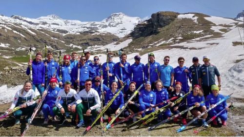 Secondo raduno per i fondisti: a Gressoney si scia sull'anello attorno al rifugio Gabiet con Pellegrino e compagni