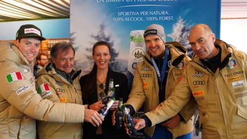 Waldner scaccia le polemiche: 'Decisione giusta in nome dello sport'. C'è fiducia per la discesa