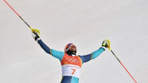 Hirscher intervistato dai bambini della Stiria: 'In gara solo se in grado di vincere, ma i giovani emergono...'