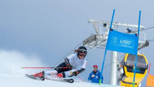 Hirscher intervistato dai bambini della Stiria: 'In gara solo se in grado di vincere, ma i giovani emergono...'