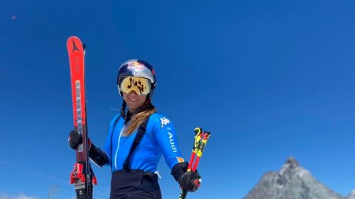 Tre giorni allo Stelvio per Liensberger, l'iridata di slalom ha già messo assieme un mese di sci dalla fine di marzo