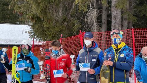 Goggia e Bassino sotto la neve di Livigno, per Manfred Moelgg allenamento individuale a San Vigilio