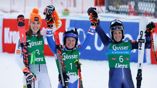 Goggia a -93 da Shiffrin, ma è Vlhova che ora può guadagnare molto. In gigante... che lotta!