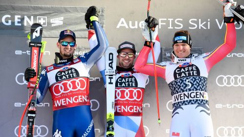 Beat Feuz è per la terza volta il Re del Lauberhorn, Paris sfata il tabù e si prende il podio
