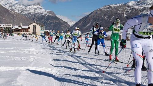 Seconda tappa del Summer Grand Prix a Hinterzarten: in gara anche le donne, c'è l'esordio di cinque azzurri