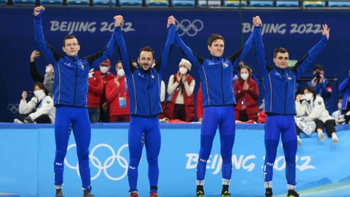 Mai quattro medaglie dallo short track, è storia con super Fontana e la staffetta. Pietro Sighel: 'Coronato un lavoro di anni'