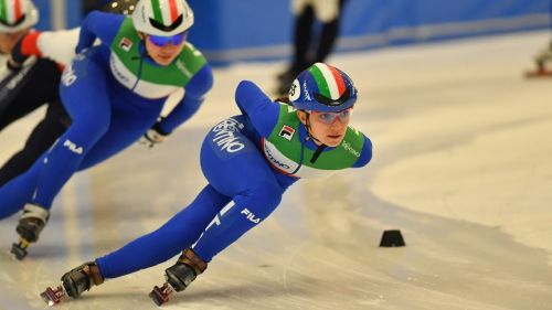 Kristoffersen torna sugli sci a Saas-Fee, dove oggi stesso è ripartita anche Marlene Schmotz