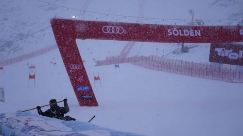 Programma ritardato a Soelden: piove, il gigante femminile è a forte rischio