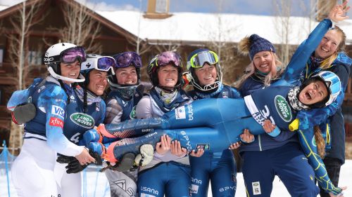 Goggia e Bassino sotto la neve di Livigno, per Manfred Moelgg allenamento individuale a San Vigilio