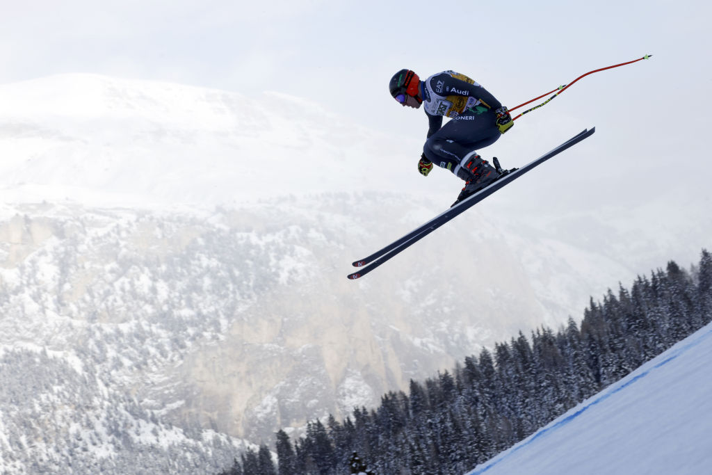 Kilde da leggenda nella 100esima in Val Gardena: cinquina sulla Saslong, Casse al primo podio!