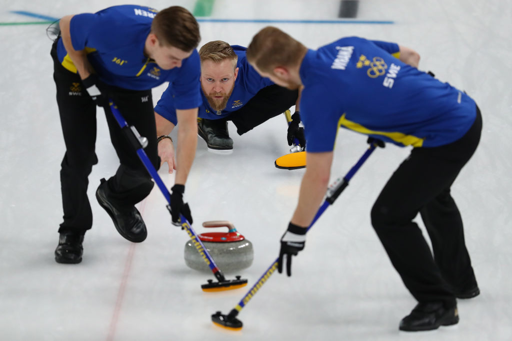 Europei di curling: una splen it cede solo sul fin ai mae,sarà fi straor impr azzur a Lillehammer, è finale per la prima volta!