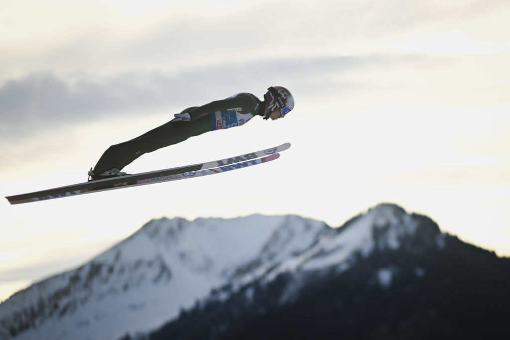 Tournée dei quattro trampolini, la miglior qualificazione è di Granerud: Bresadola incrocia Lindvik