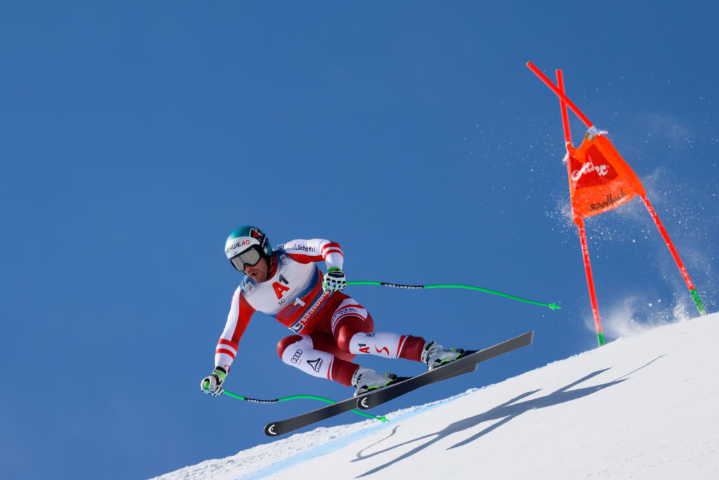 Kriechmayr è ancora... mondiale: è sua la discesa di Saalbach su Feuz, Paris amaro ai piedi del podio