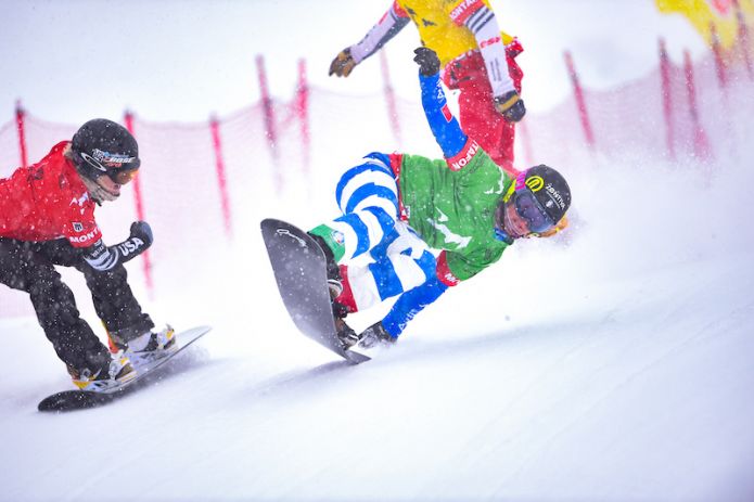 Stagione da record per lo snowboard: 44 gare con tanta Italia, dal big air a Modena alla novità Piancavallo