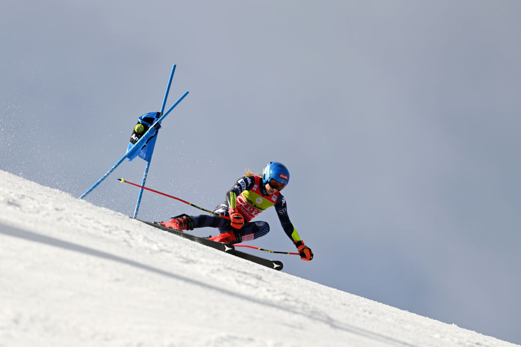 Shiffrin sfrutta benissimo il n° 1 e CAMBIA FOTO