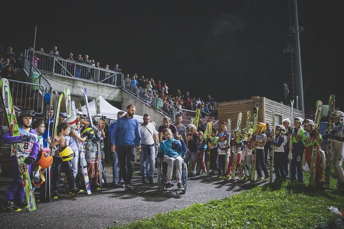 Tutti al fianco di Matteo Antico: serata magica a Predazzo per fare un salto di solidarietà