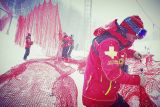 In Val d'Isère nevica, ma c'è fiducia: 