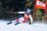 Odermatt saluta da padrone: cinquina nel gigante delle finali, Braathen e Meillard sul podio