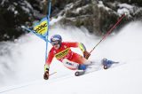 Signor Odermatt, dica 10! Un altro gigante per il re di coppa, battuto Kristoffersen sulla Gran Risa