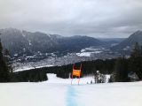 Piove a Garmisch: start abbassato e rinviato, si tenta di salvare la prova e quindi... la discesa