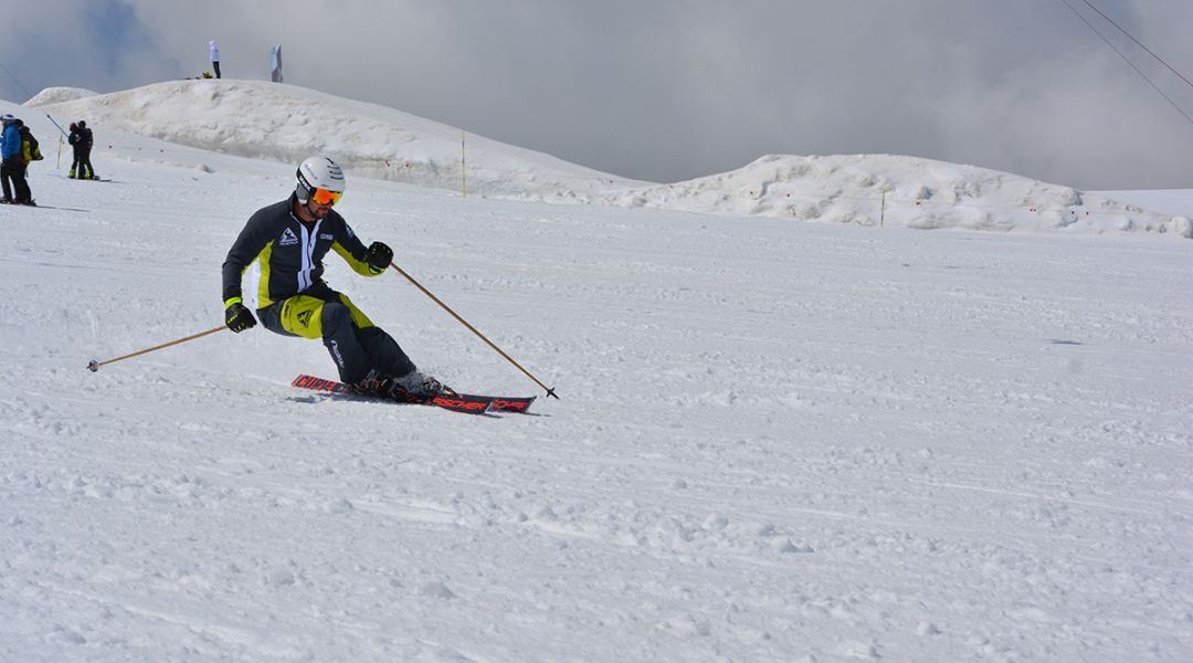 Giordano Magri al test di Fischer RC4 The Curv DTI (2024)