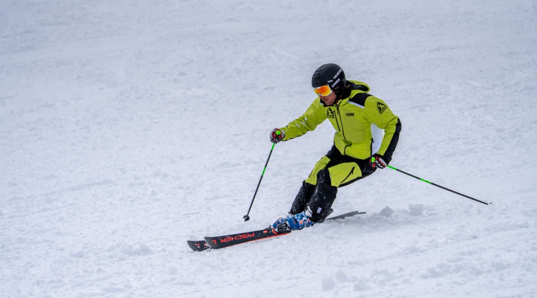 Federico Palmero al test di Fischer RC4 The Curv DTI (2024)