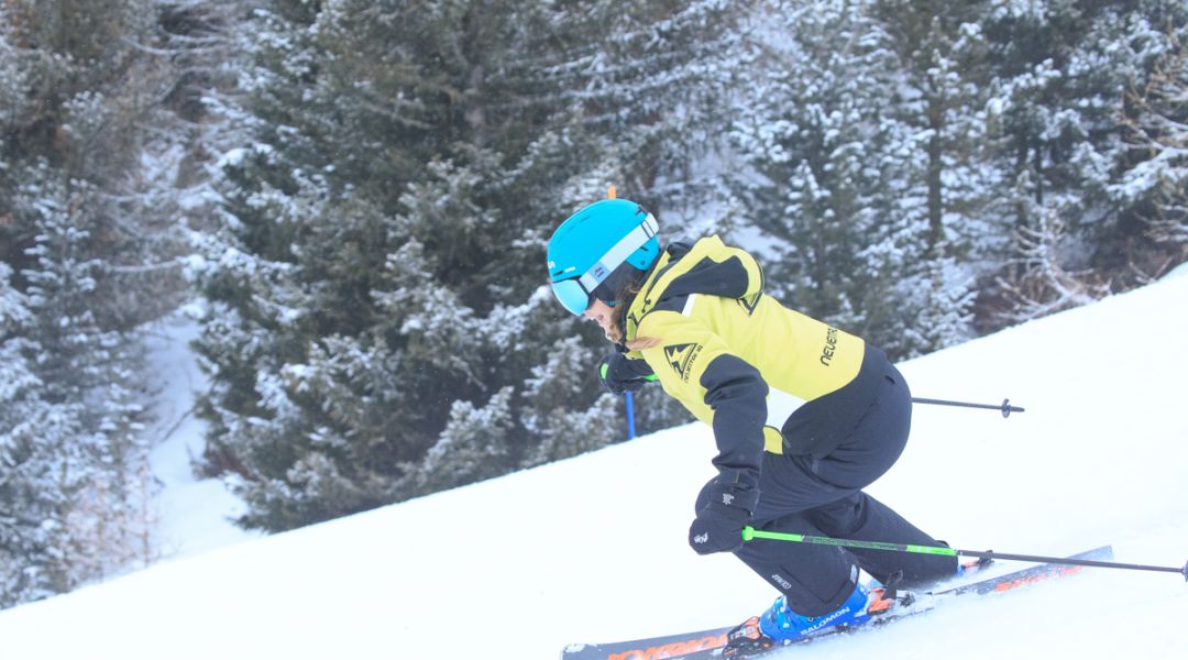 Laura Jardi al test di Nordica Dobermann Spitfire DC 68 Pro FDT (2024)