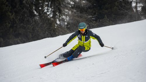 Caso Klaebo: previsto un incontro con la federazione, uno dei top sponsor rinnova il sostegno al campione norge
