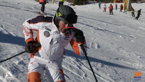 L’uso della testa è fondamentale per trovare un equilibrio ottimale sugli sci.