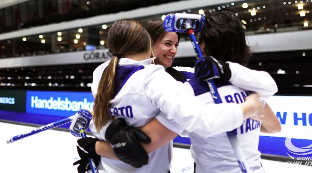 Storiche ragazze del curling: le azzurre per la prima volta ai playoff del Mondiale!
