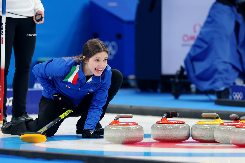 L'Italia vince le prime partite del Mondiale femminile di curling a Sandviken. Retornaz in finale ad Aberdeen