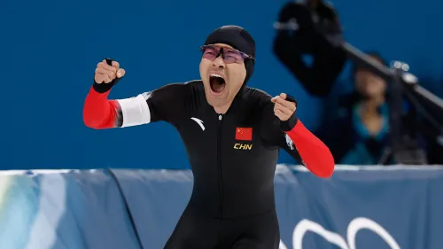 Stolz fallisce l'appuntamento con la storia, è Argento nei 1500 metri. Vince il cinese Ning, Di Stefano ottimo quinto