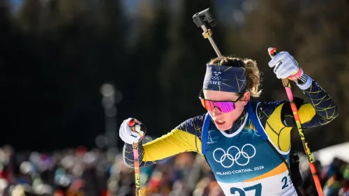 Lou Jeanmonnot rallenta e apre uno spiraglio per una rimonta impossibile di Elvira Oeberg in Coppa del Mondo