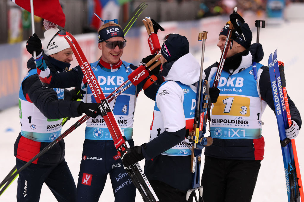 Biathlon: la Norvegia domina la staffetta maschile di Hochfilzen, Italia quarta ad un bersaglio dal podio