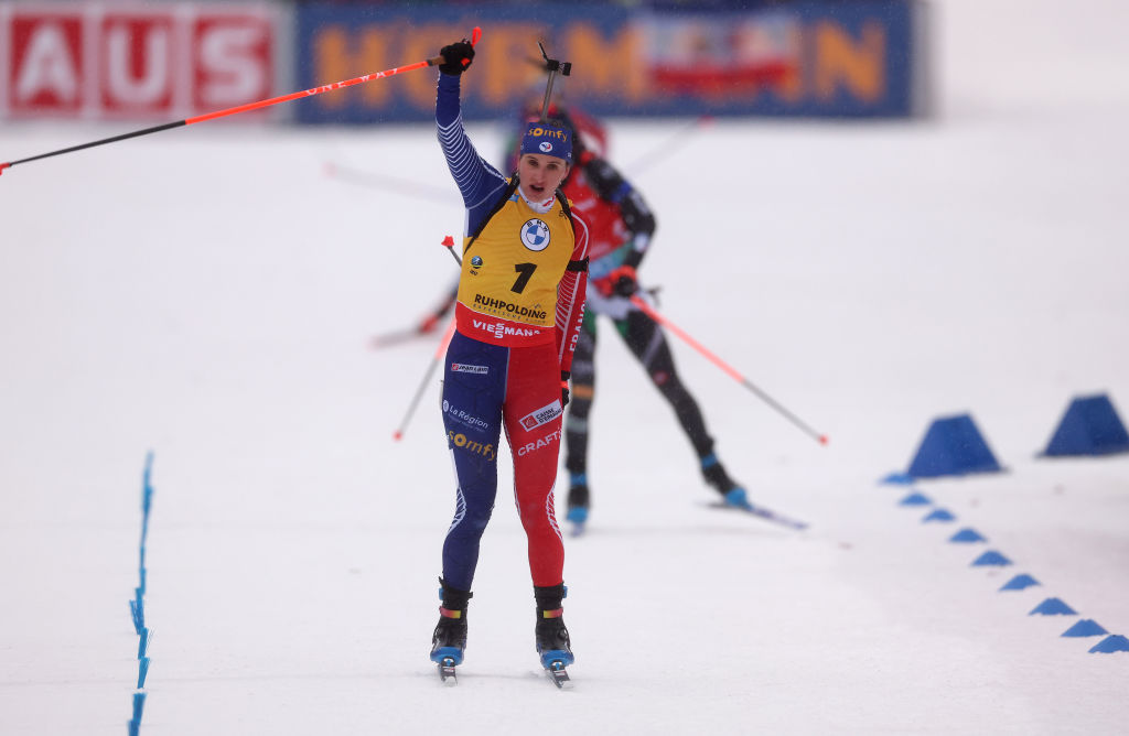 Francia dominante nella Staffetta Femminile di Anterselva, Italia quarta a 14 secondi dal podio