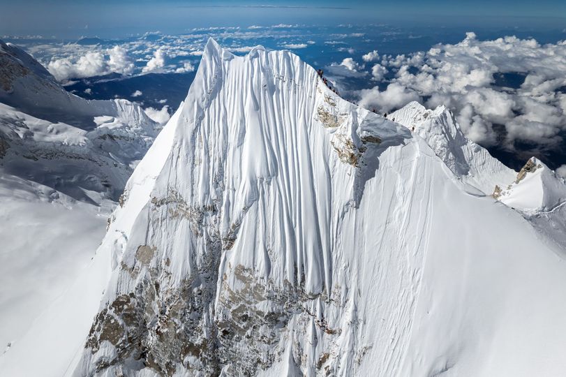 Txikon conquista il Manaslu in invernale, Simone Moro deve rinunciare