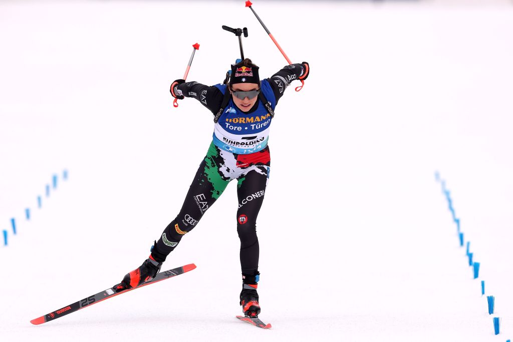 Dorothea Wierer deve recuperare 144 punti per la sfera di cristallo, soli 14 per la Coppa Sprint