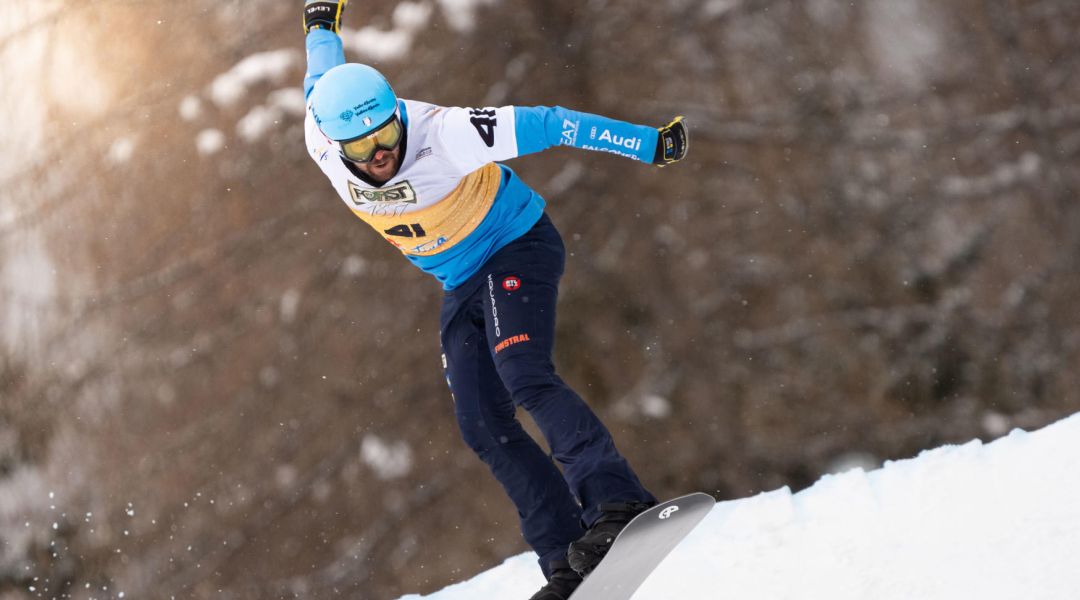 '.Cervinia ospita cinque azzurri dello snowboard cross: Sommariva guida la nazionale in allenamento sino al 3 maggio.'