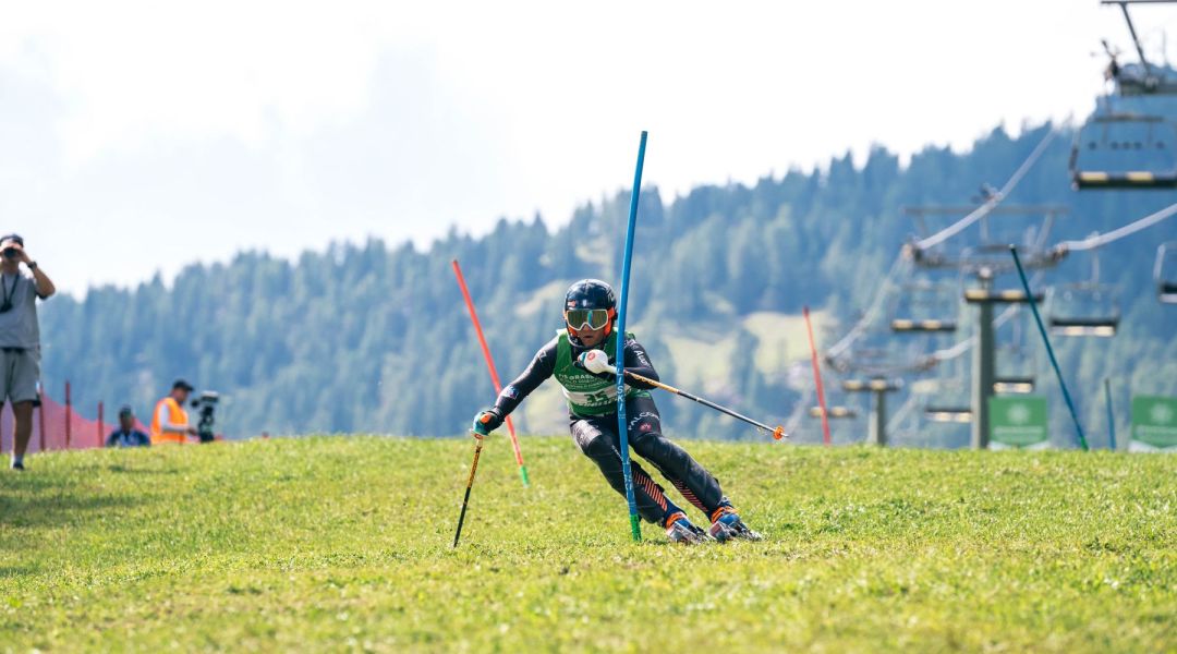 Andrea Iori esce sul più bello, ma anche il titolo mondiale dello slalom jr è azzurro con Michael Bertagno